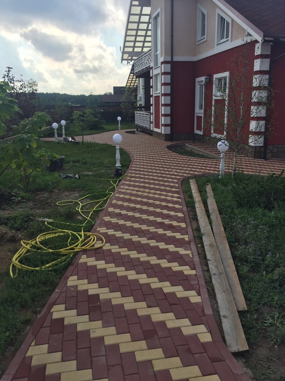 Тротуарная плитка BRAER II «Прямоугольник» КРАСНЫЙ