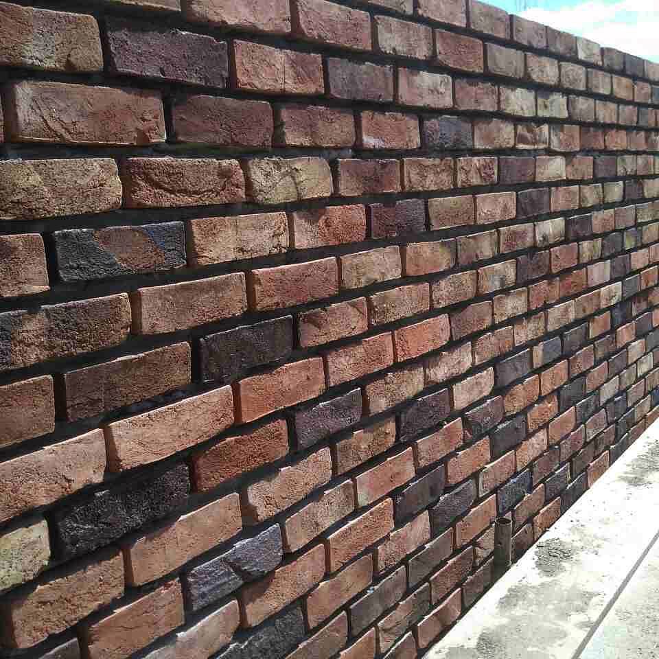 Кирпич ручной формовки серии "Реставрационная классика 1888 г."