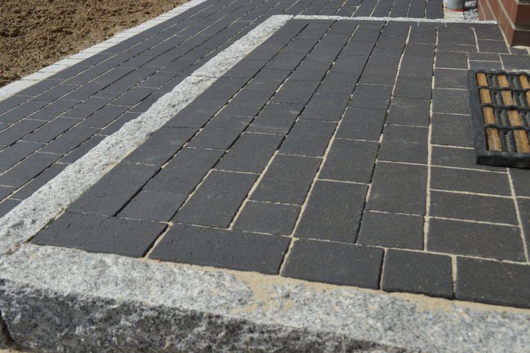 Тротуарная клинкерная брусчатка Vandersanden Milano серая, 200*100*52 мм